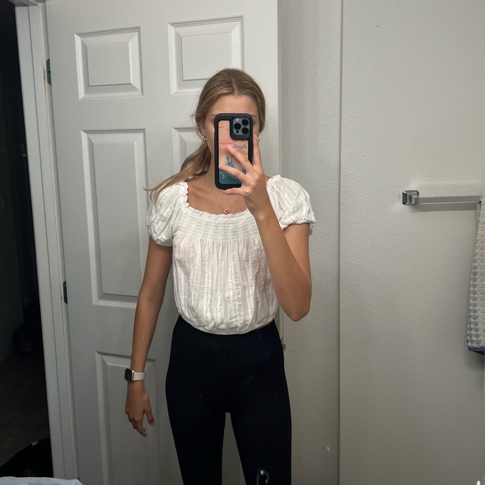 Aeropostale cropped blouse top